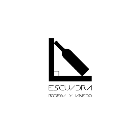 Escuadra Bodega y Viñedo Sitio web